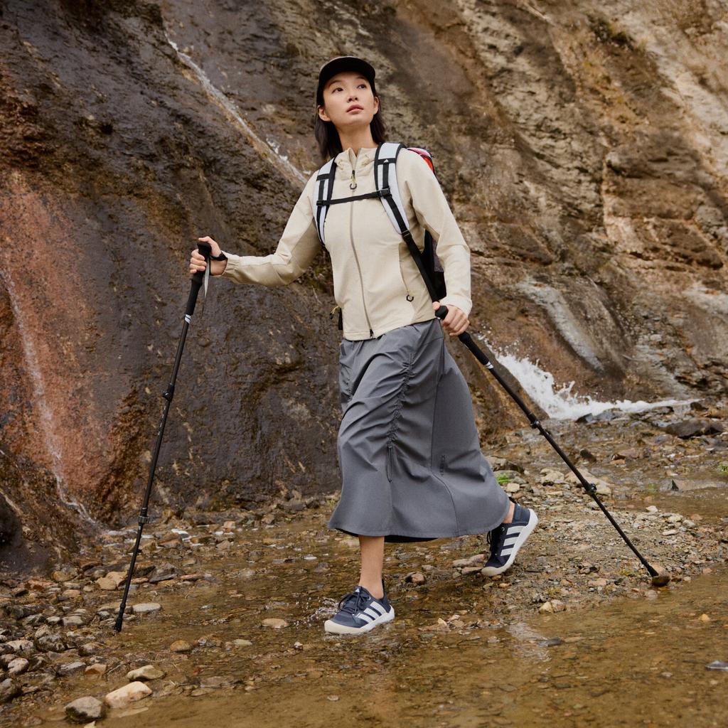 adidas DAROGA 25 Textile, Cuir Synthétique Confortable Et Léger