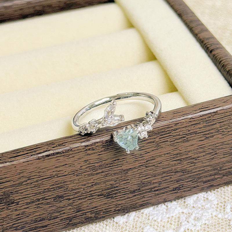 Niche Colored Treasure, Sweet And Cool Purple Diamond, Daisy Flower, Butterfly Opening Ring, Female Light Luxury And Cold Wind Stacking, Wearing Wind