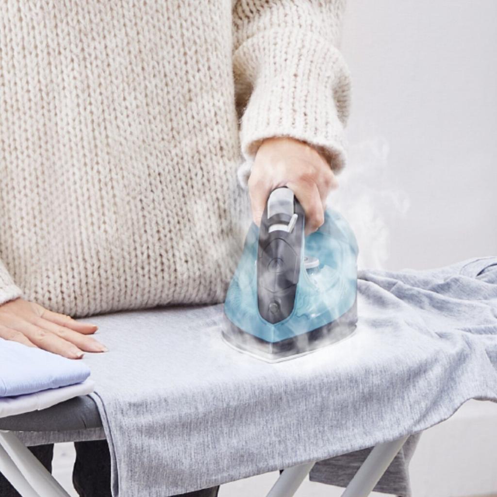 Steam Iron 1600W Iron for Clothes Auto Shut-Off Self-Cleaning for Ironing