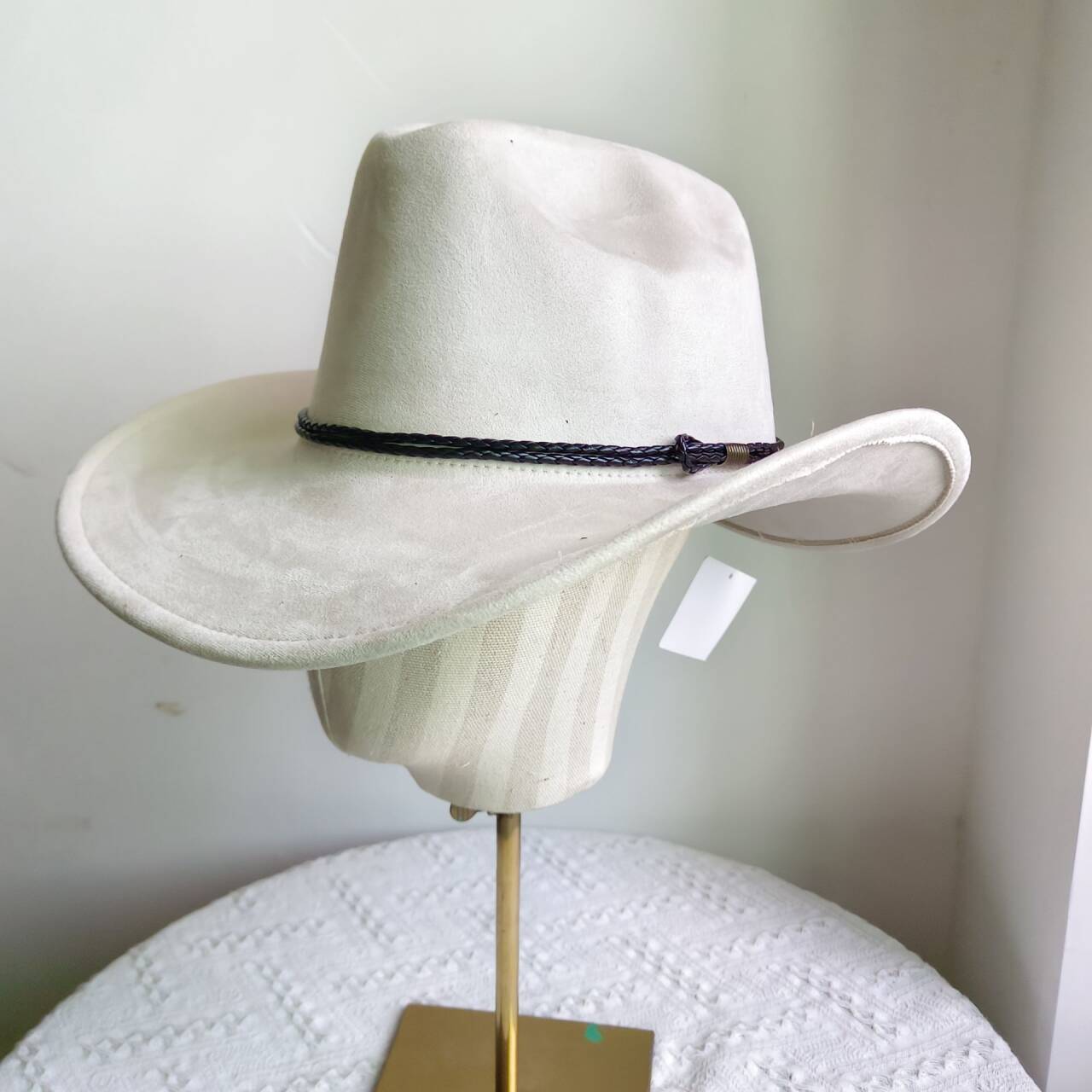 

Western cowboy hat imitation leather accessories men and women jazz cowboy hat wide brim suede fedora hat wide brim hat men2026 M56-58CM