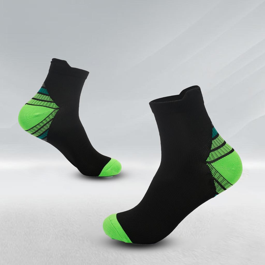 Men's and Women's Compression Crew Socks Outdoor Sports Socks Basketball Running Badminton Tennis Pickleball Socks