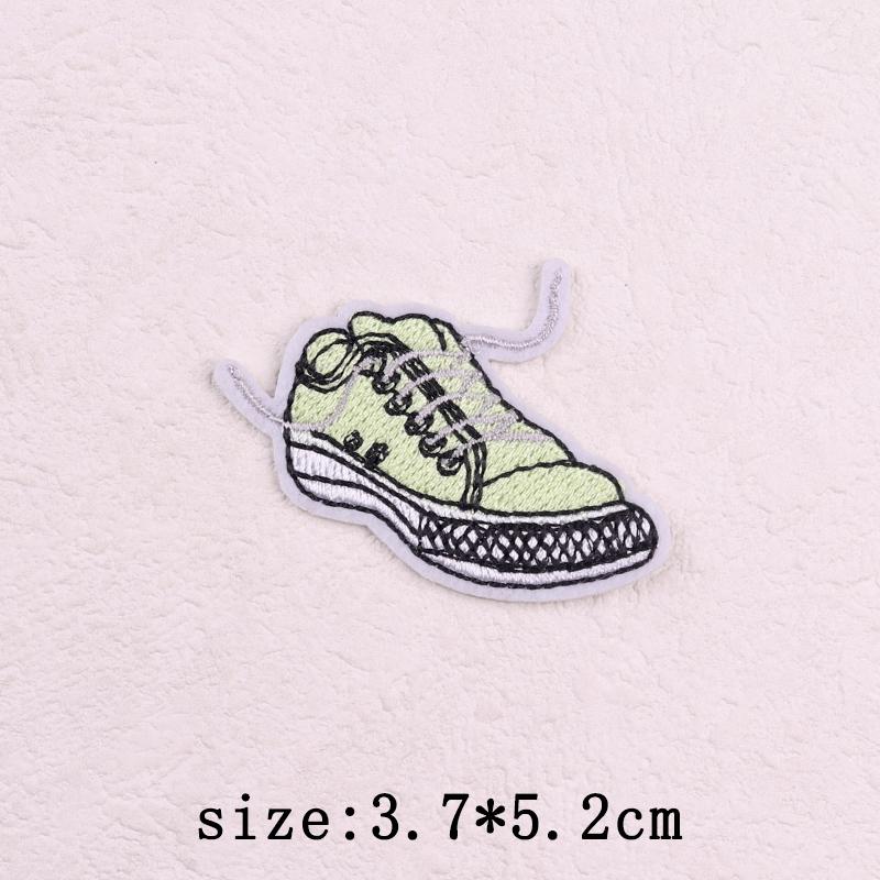 Pink Cartoon Embroidery Patch Iron On Patches For Clothing Flower Letters Patches On Clothes Sewing Fusible Patch Applique Decor