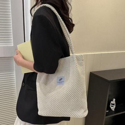 Fashion Tote Bag for Women's Commuting Shoulder Bag Retro Plush New Women's Bag Personalized Handbag