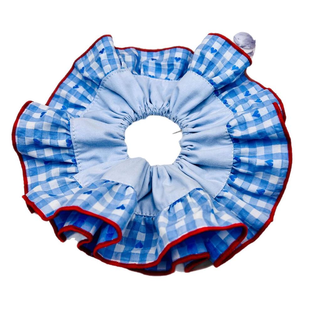 Academy Style Mehrschichtiger Karostoff Scrunchie für Mädchen - Vielseitiges Großes Haaraccessoire