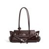 Die neue Lokomotivtasche ist eine einfache und geräumige High-End-Tasche, eine modische Ledernische-Design-Umhängetasche.