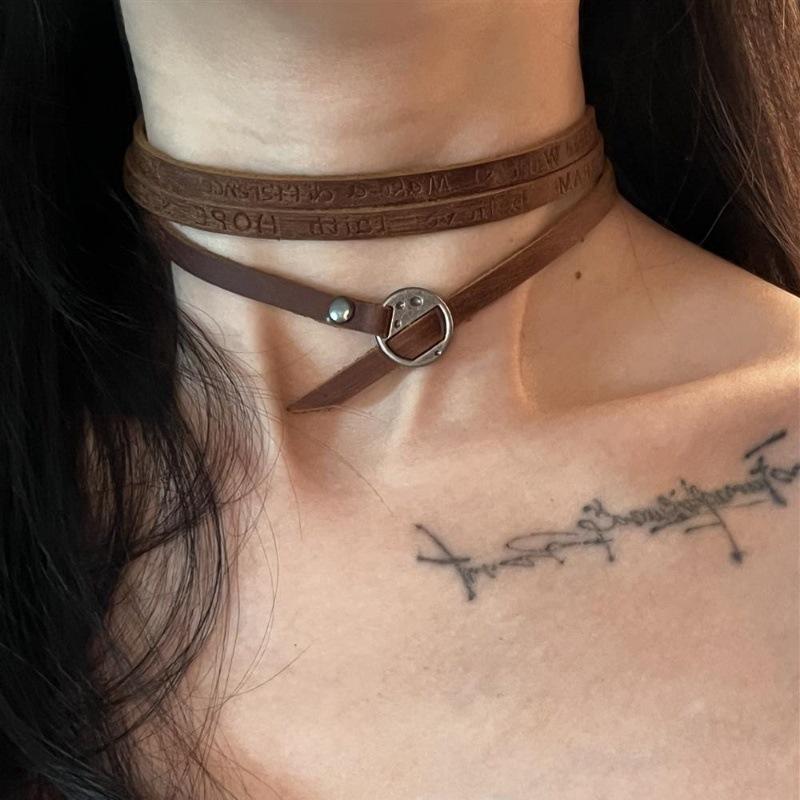 Niche Retro Western Versatile Multi-Layer Punk Choker Neckband Wasteland Style Alphabet Leather Hottie Waist Chain