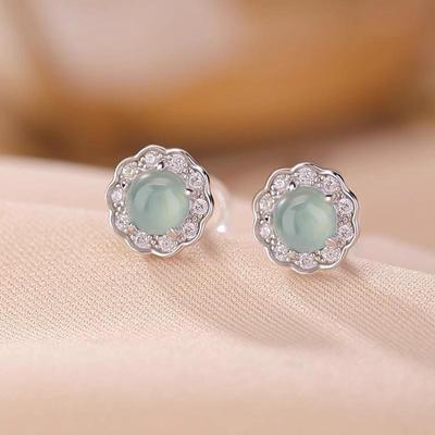 2025 Neue Chalcedon-Jade-Ohrringe im chinesischen Stil für Frauen – das perfekte Geschenk für die Herbst-/Winterkollektion der Mutter