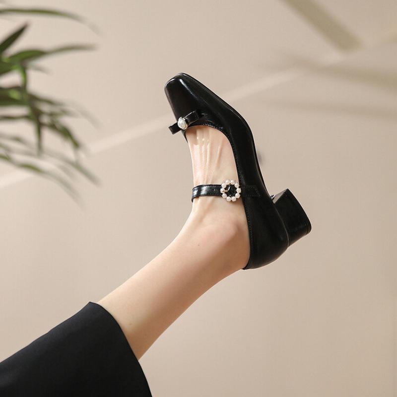 

Повседневная женская кожаная обувь, женские туфли на все сезоны, на одном педале, ленивая обувь, с неглубоким вырезом, квадратным носком, новые балетки на низком каблуке 39 чёрный