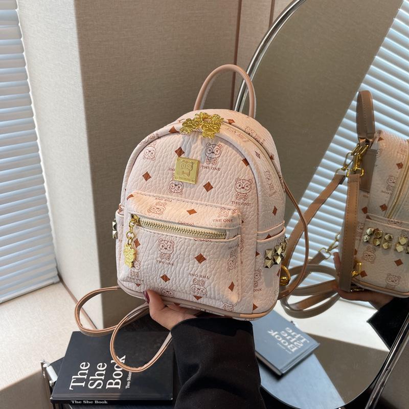 

Рюкзак женский рюкзак новый осенний нишевая мода высокое чувство большая вместимость универсальная сумка для отдыха для студенток бежевый