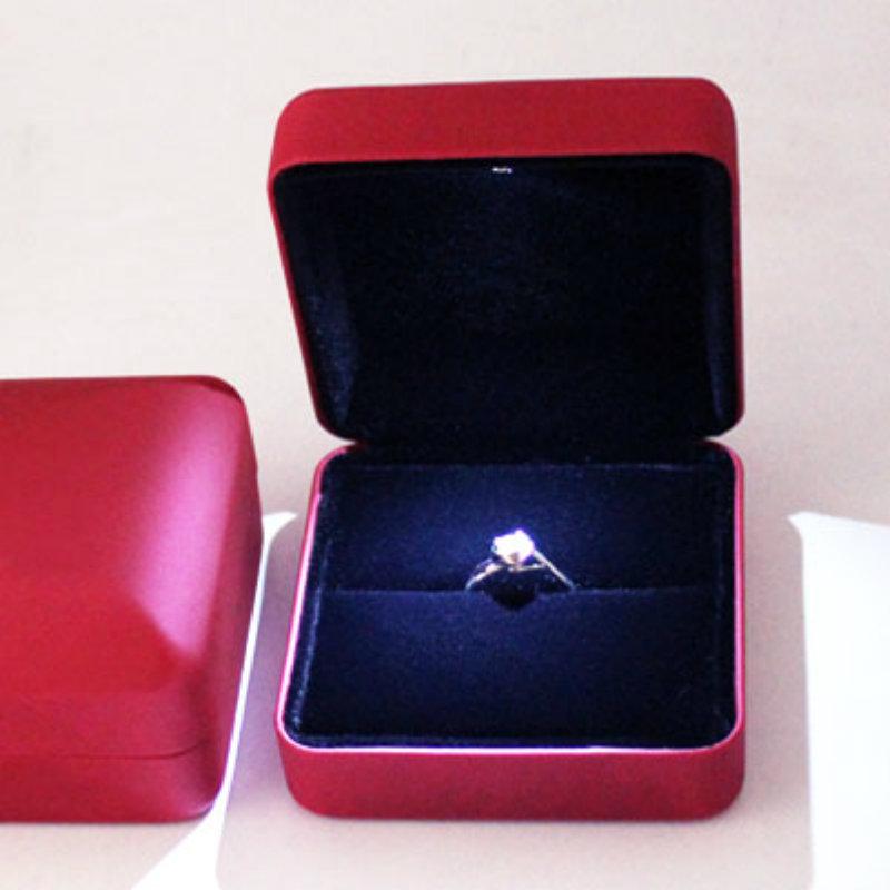 Creative LED Wedding Ring Box with Luminous Light for Jewelry