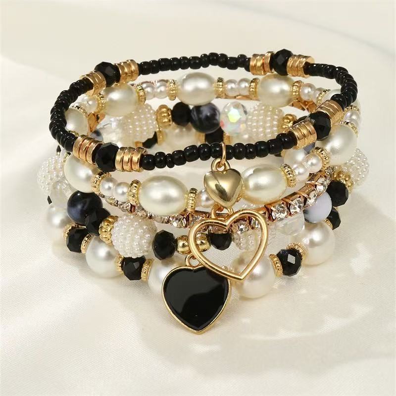 

Bohemian Heart Shape Pearl Beaded Bracelet For Women With Handmade Craft And Stylish Design чорний