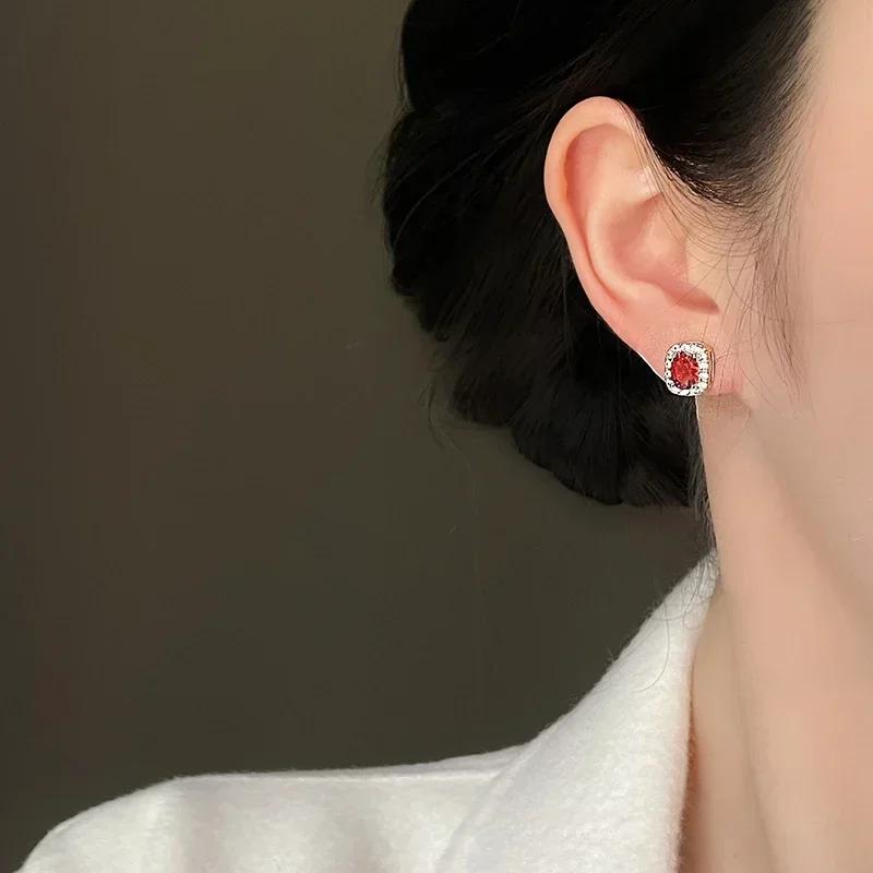 PONYKISS Sterlingové stříbro Zirkonové čtvercové náušnice pro ženy Minimalistické Vintage Jemné Lehký luxusní doplňky