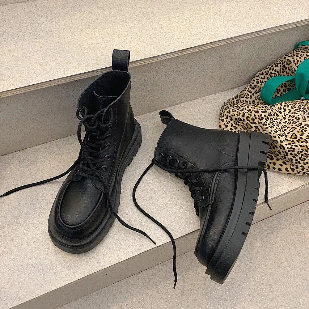 

Женские ботильоны на платформе, массивные черные мотоциклетные ботинки на шнуровке, осенне-зимняя обувь, новые модные женские ботильоны