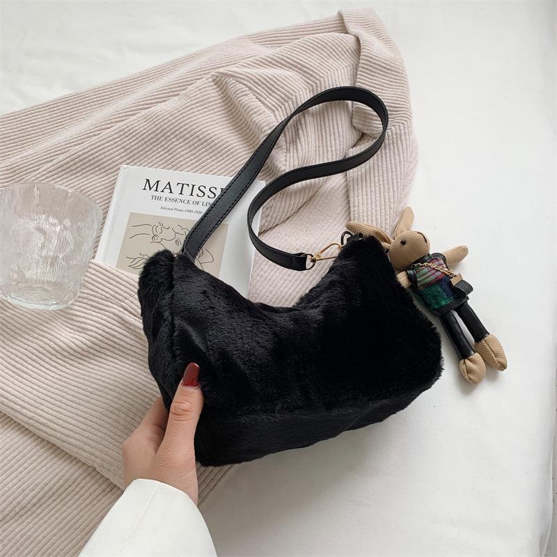 Women'S Bag Messenger Bagnewest Bag Female Ins Niche Chain Bag Messenger Bag Plush Small Square Bag Women Handbags And Purse