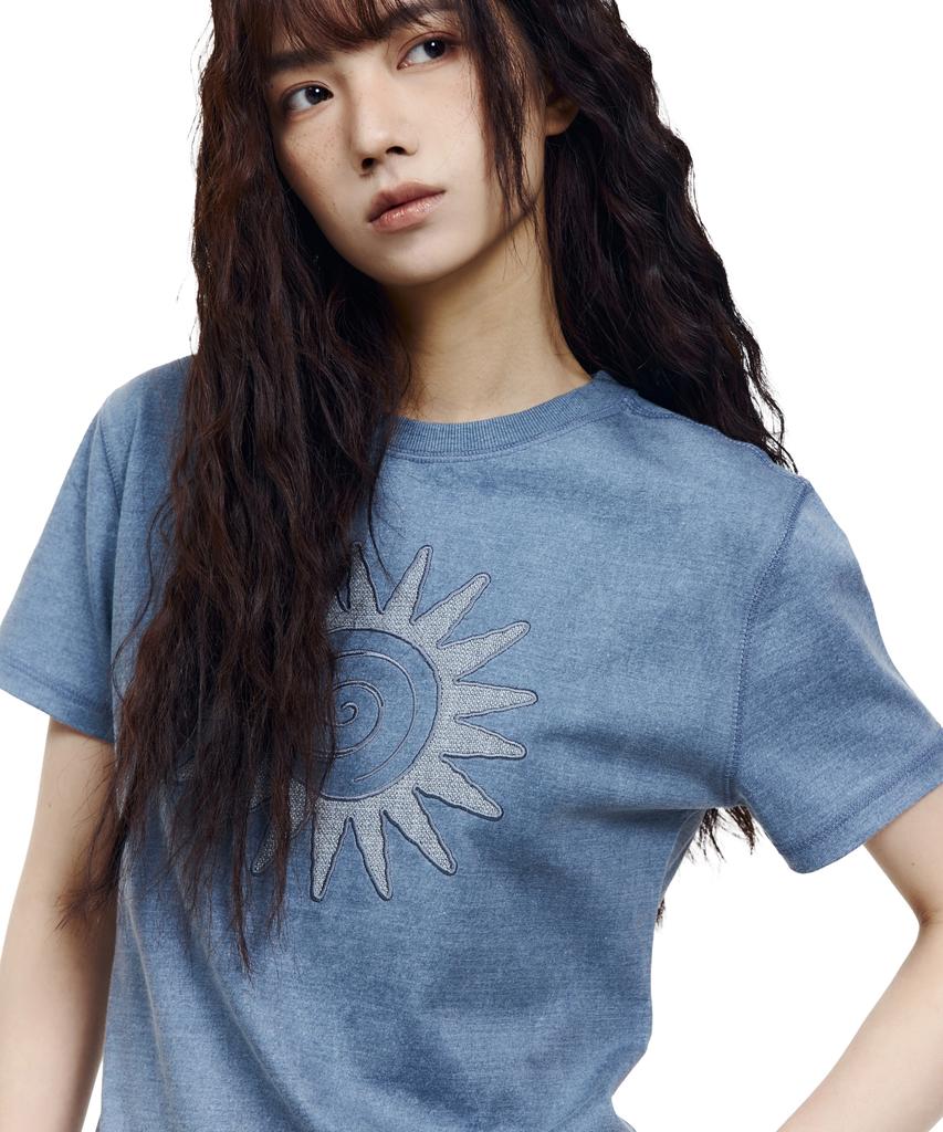 AAKAM Washed Sun Patch Half Top (Blue)
