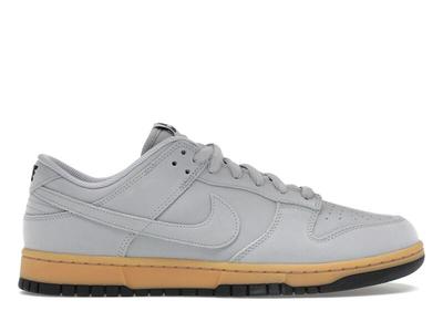 Dunk SE Low Wolf Grey Gum - HQ1932-001