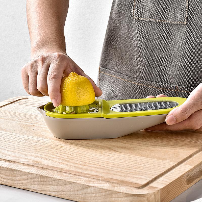 3-in-1 Kitchen Lemon Squeezer Peeler Shredder Zester Metal Lemon Hand Press Manual Citrus Press Squeezer Easy To Clean Easy-Use