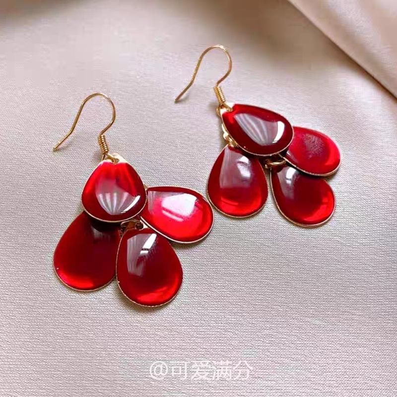 Dripping oil oval water drop fringed earrings light luxury high-end ear hooks retro court style earrings design sense niche