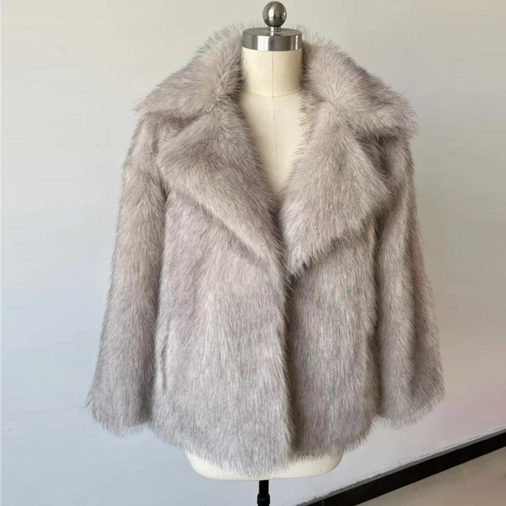 VAYLA New Street Style Long Plush Coat Women with Thick Warm Cold Autumn Winter Faux Fur Coat High-Quality Fluffy Dyed Fox Fur Jacket