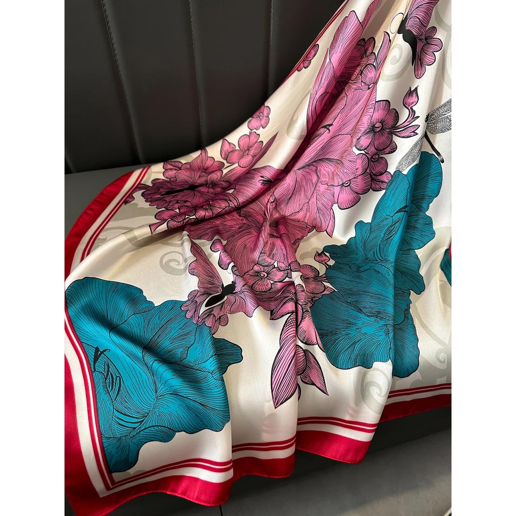 Nowa luksusowa marka moda 70*70cm kwadratowe szaliki projekt szalik jedwabny skośny kobiety hidżab bandana szal owija echarpe foulard