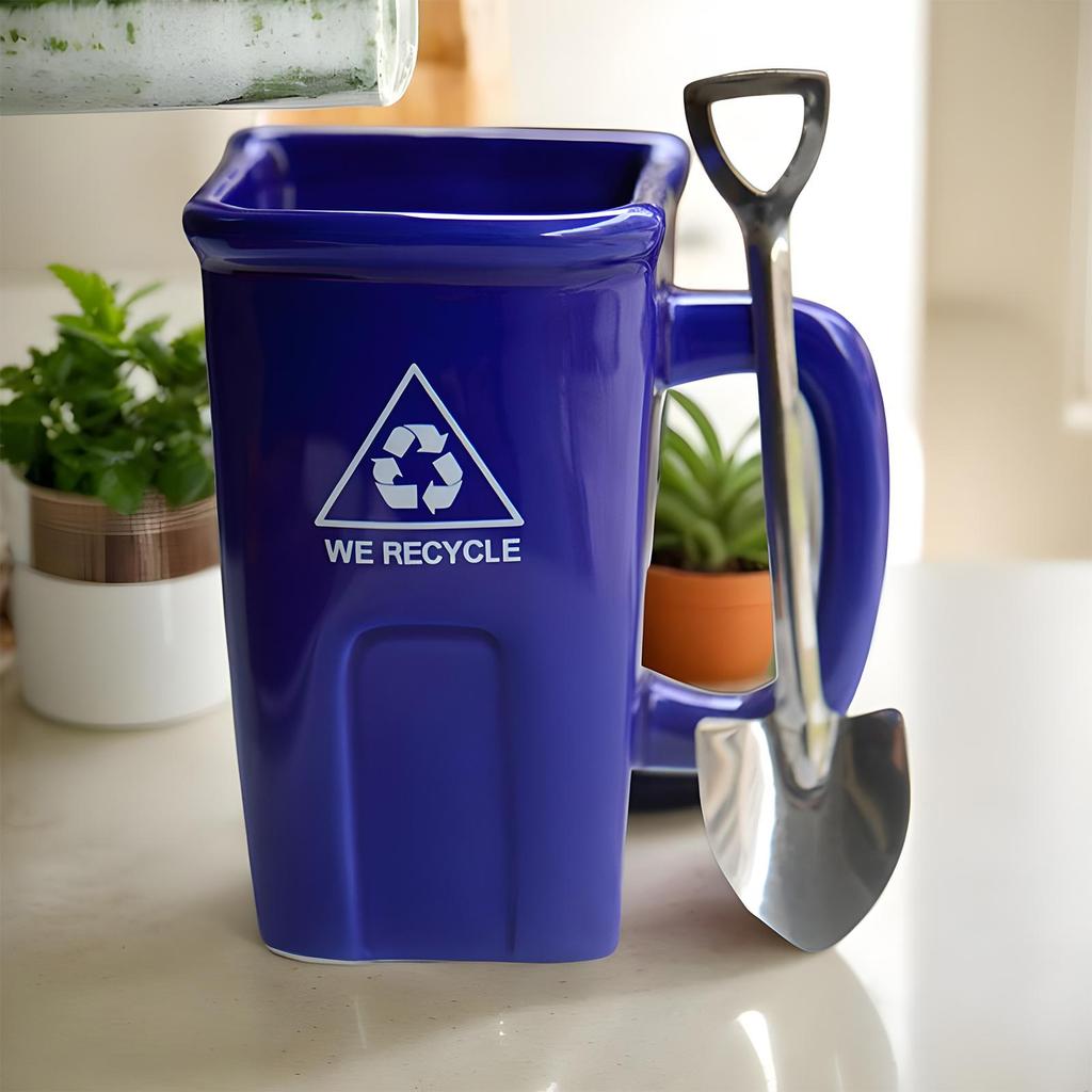 Funny Trash Can Shaped Mug with shovel shaped spoon, Creative Ceramic Trash Can-shaped Coffee Mug, Breakfast Cup Microwave Safe