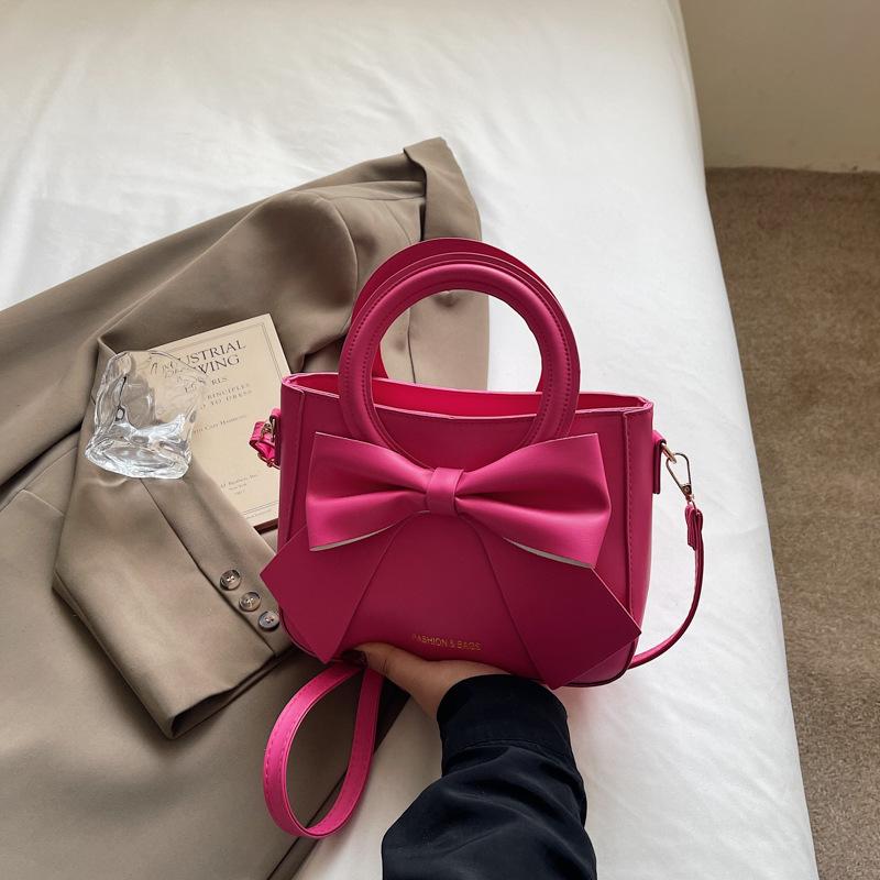 Simple commuter women's bag 2025 new trendy high-value retro bow portable shoulder messenger bag