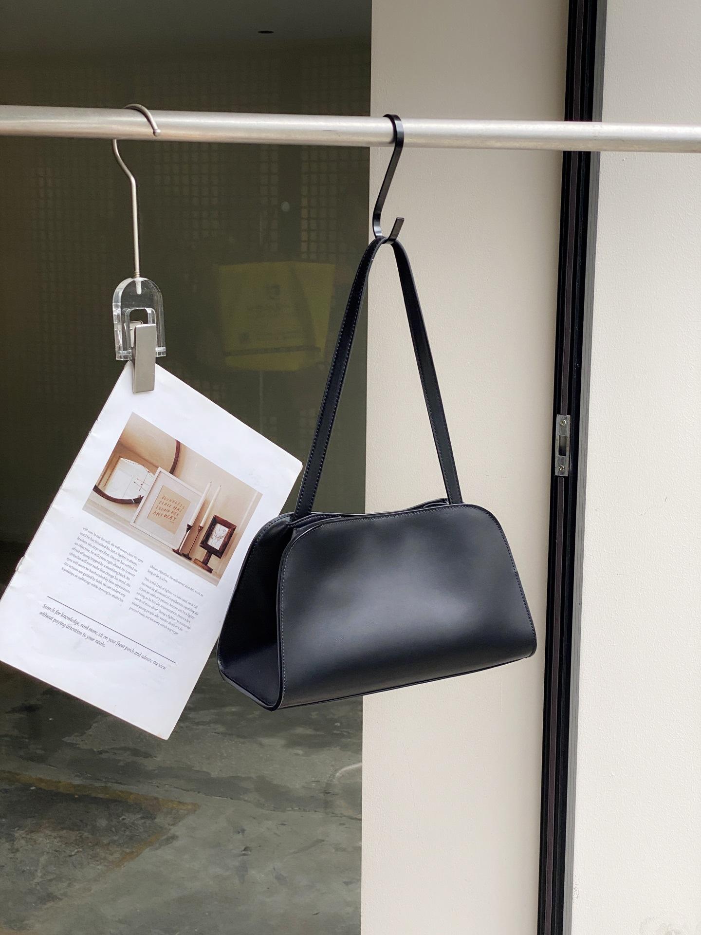 

High-end Real Leather Women s Bag With Stylish Underarm Design New Style Stitching Cowhide Handbag Minimalist Fashion Bag Tote Bag Shoulder Bag 28x16x9cm