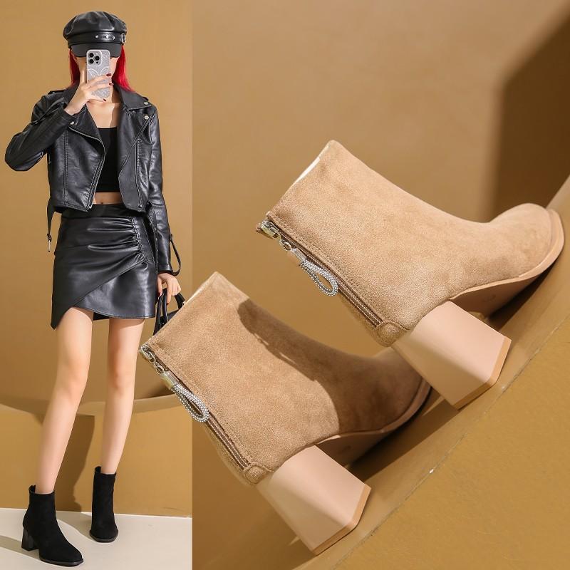 2025 autumn and winter new French medium heel thick heel short boots women's Korean version rear zipper square head suede fashion women's boots tide