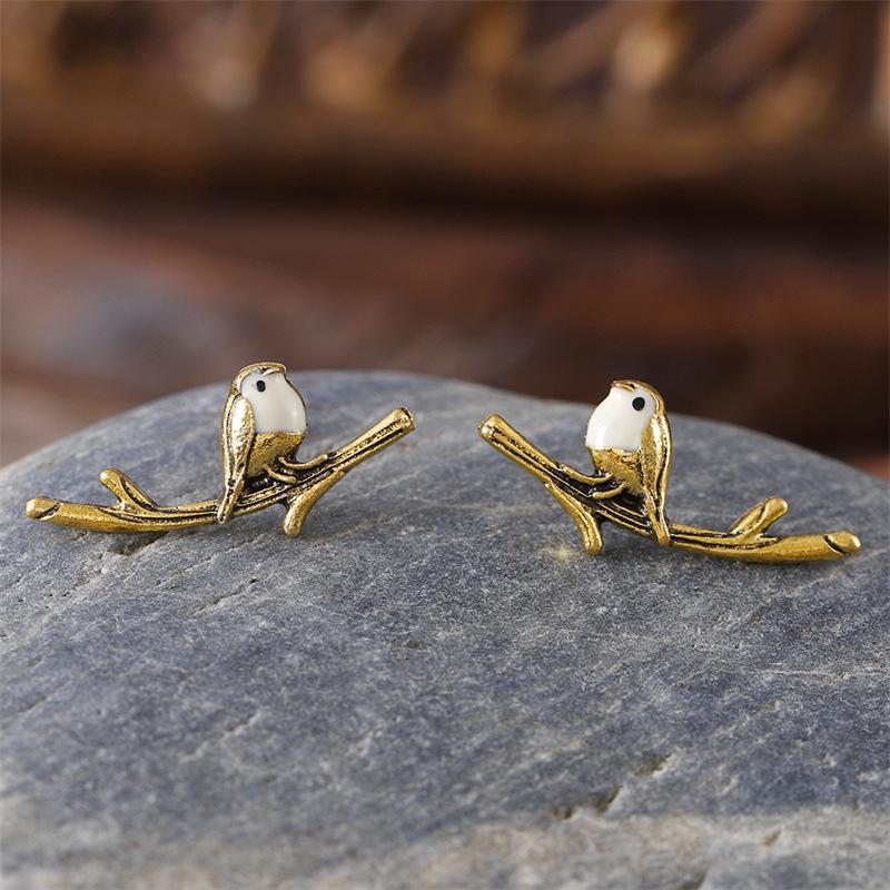 European & American Retro Bird Branch Jewelry Set: Drip Oil Earrings, Ring & Necklace