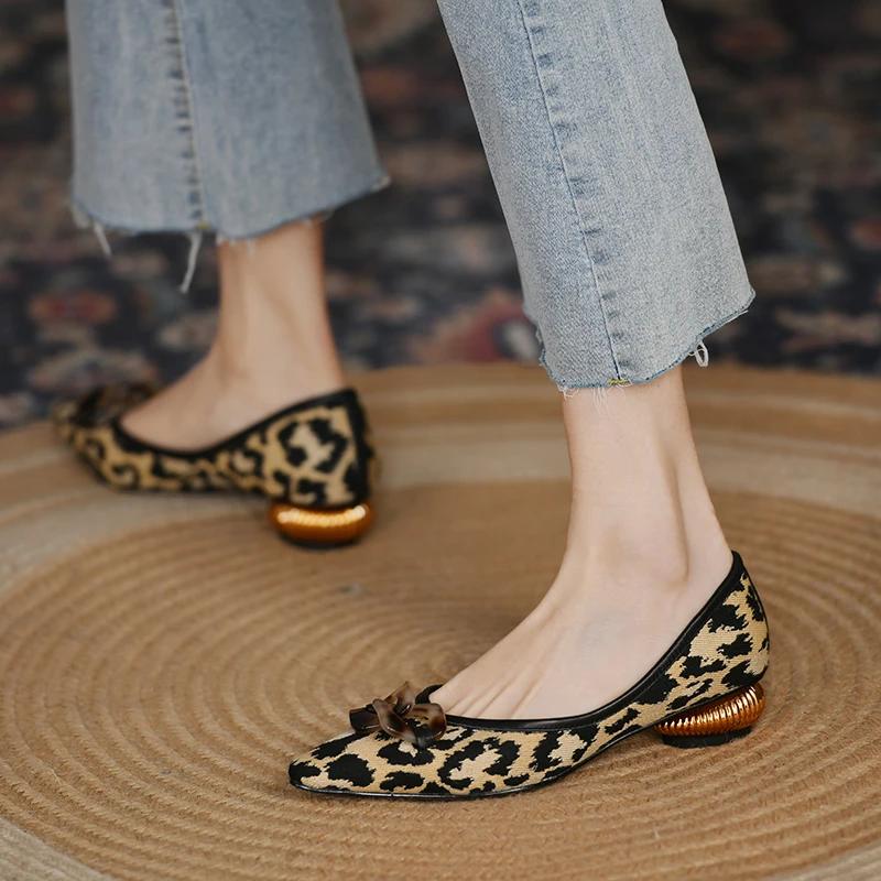 2025 Spring Women with Roots Suede Pointed Tip Leopard Print Women's Shoes Outdoor Daily Commute Zapatillas De Mujer