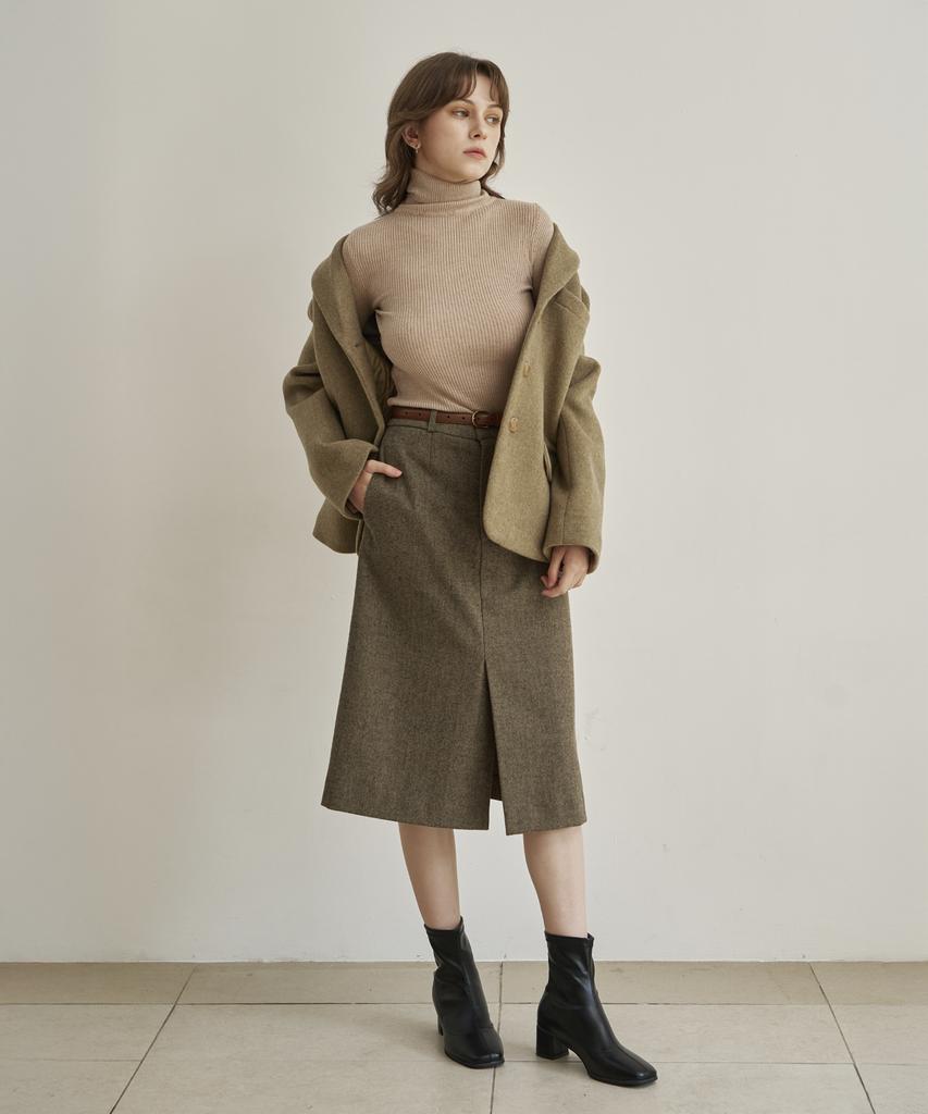 ARMOIRESECRET Classic Wool H-Line Skirt