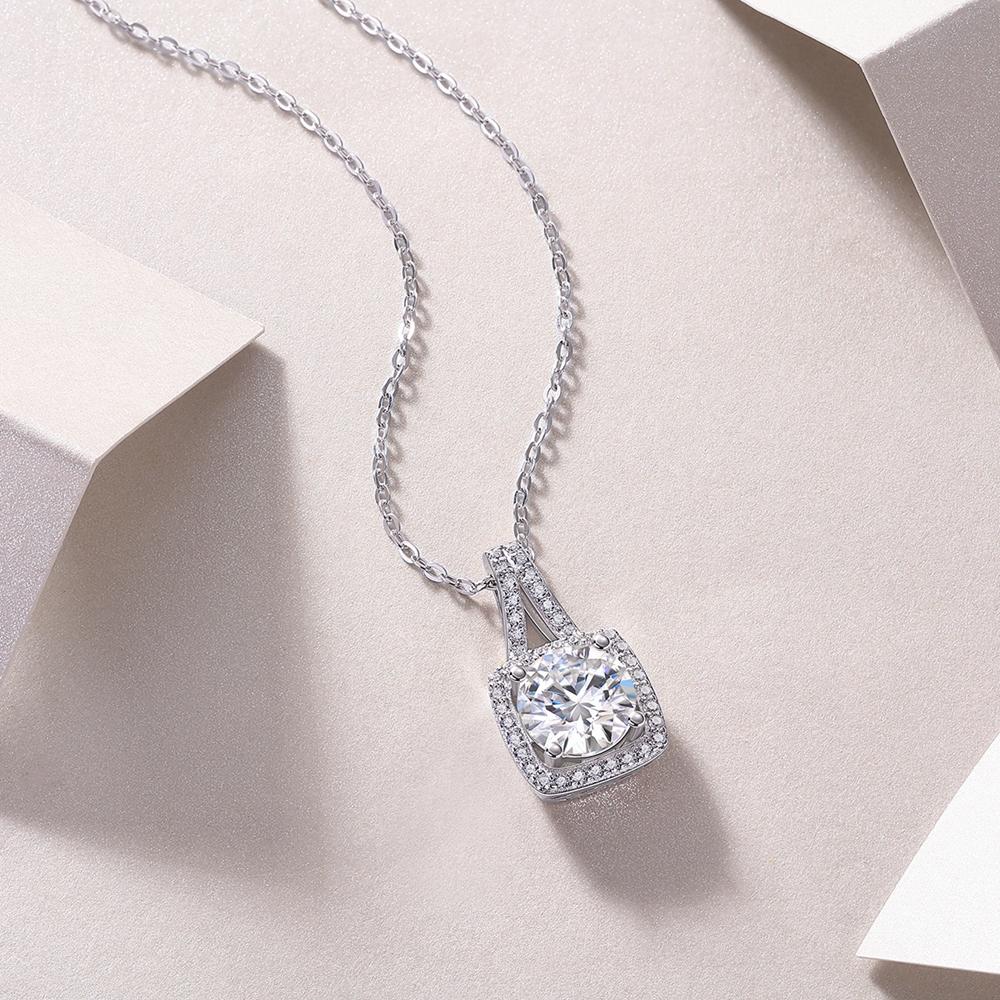 Vinregem Stříbro 925 VVS1 3EX Barva D 8 MM Kulatý Brus 2CT Pravý Moissanit Diamant Drahokam Přívěsek Náhrdelník Jemné Šperky GRA