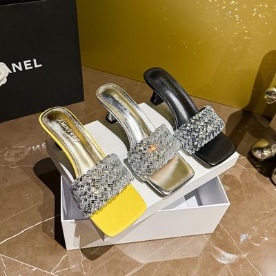 Modische Hausschuhe für Damen Neue Sommer Strass Dicke Ferse Sandale für Damen Mode Flache Sohle für Damen Draußen Sandalen Zapatos Mujer