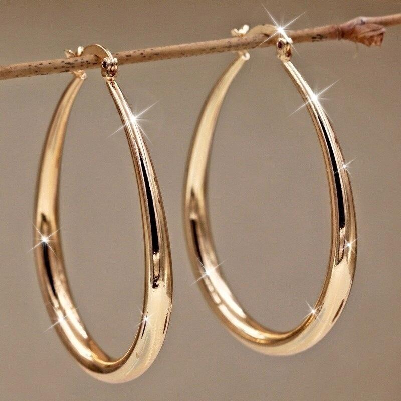 Golden-Tone Simple Color Hoop Earrings for Women - Bohemian Vintage Style Smooth Minimalist Design, Everyday Jewelry Gift Versatile Accessories