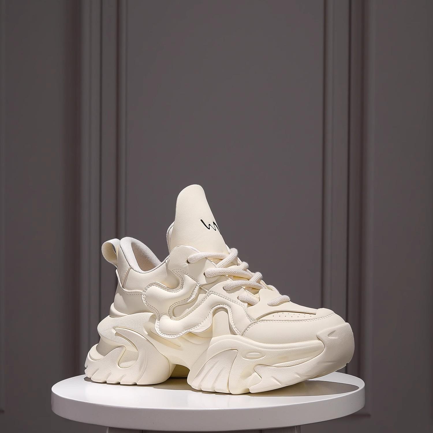 

Женская весенне-летняя повседневная спортивная обувь с толстой подошвой и увеличенной сеткой 39