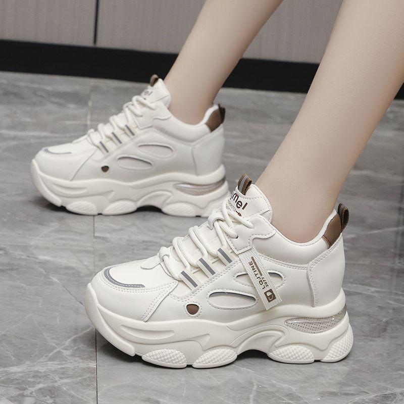 Korean version of dad shoes, women's travel shoes, little white shoes, heightened thick soles, simple and fashionable running shoes, not stinky, not