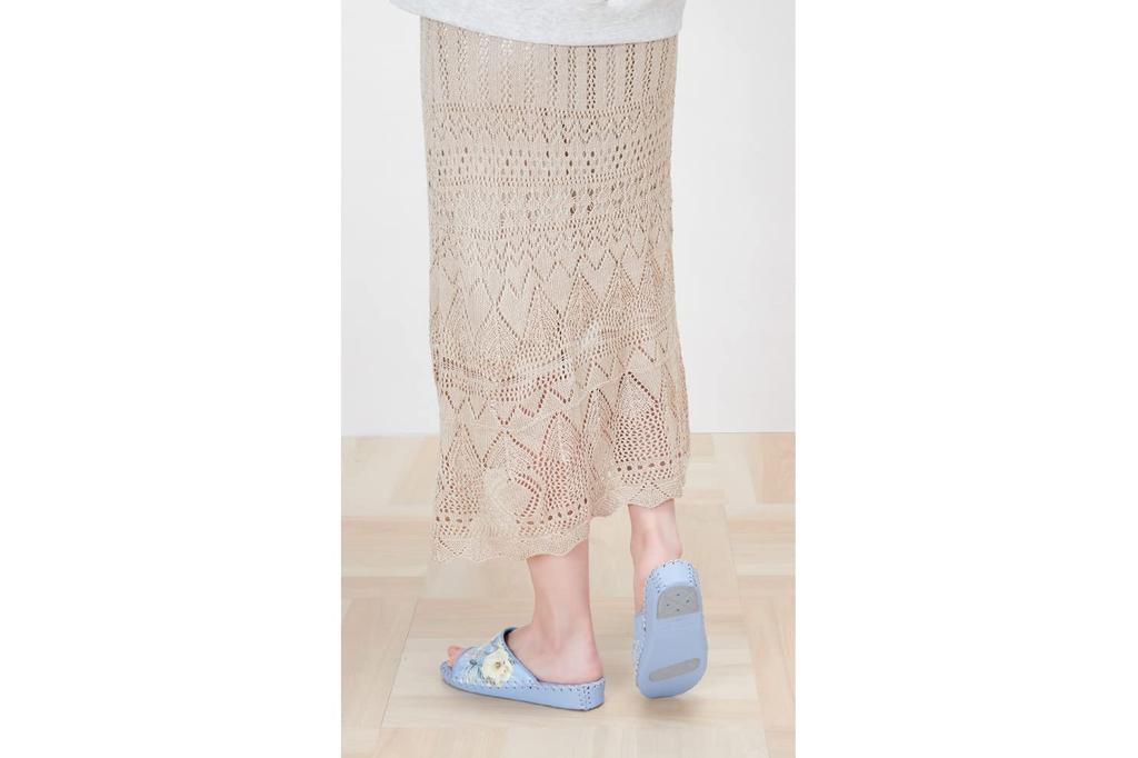 Pansy Indoor Slippers Women's Hand-Knitted Antibacterial Size M Ivory