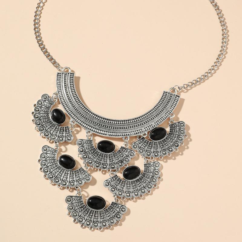 Retro Ethnic Style Alloy Collarbone Chain Hollow Flower Creative Necklace Bohemian Hanfu Ancient Clothing Neck Chain Necklace