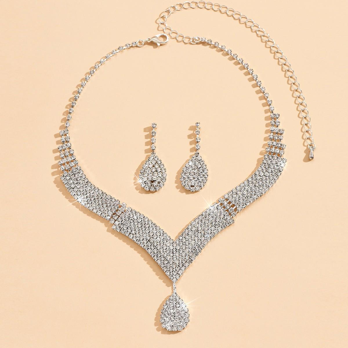 Simple Water Drop Necklace - Elegant Diamond Bridal Jewelry Set for Women