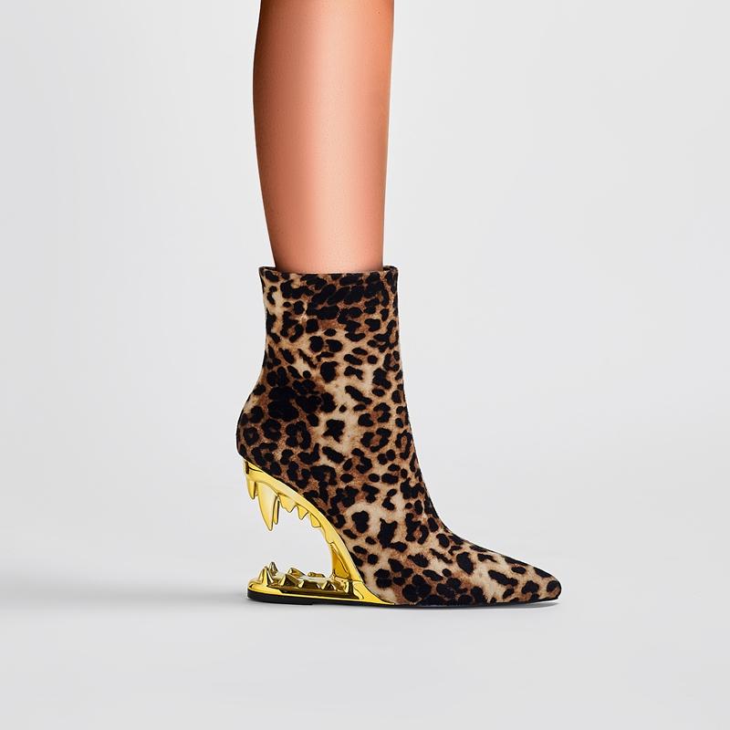 Fashion Kaky's New Leopard Print Pointed Toe High Heel Wolf Teeth Slope Heel Large Women's Boots Short Boots