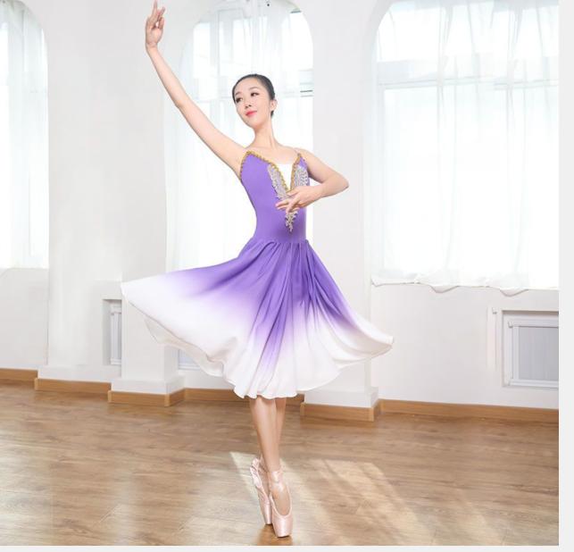 

Длинное балетное платье-пачка для взрослых женщин и детей, градиентные современные танцевальные костюмы, балетное платье для выступлений из шифона S фиолетовый