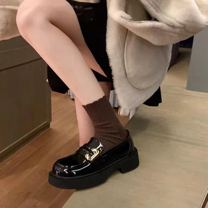 Platform loafers women's autumn and winter leather retro French single shoes one-pedal women's shoes British style velvet small leather shoes
