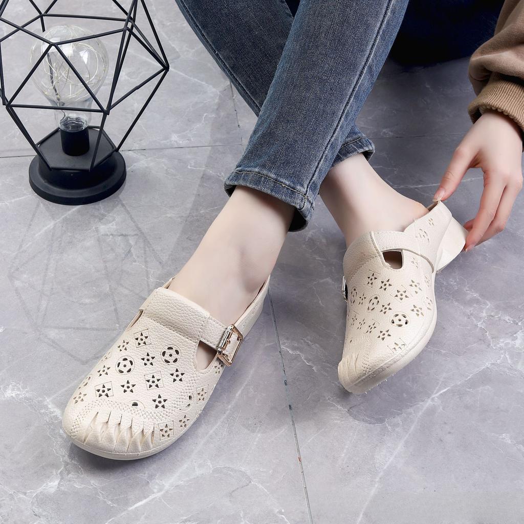 Fashion New Women's Half-pack of Drag Sandals, Middle-aged and Elderly Lazy Soft-soled Hollowed-out Non-slip Waterproof Sandals