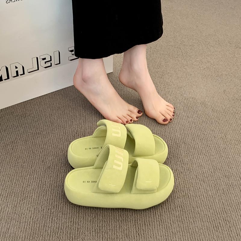 2025 New Platform Slippers Women's Outer Wear with Skirt Cool Slippers Fashionable Versatile Sandals One-word Slippers Women