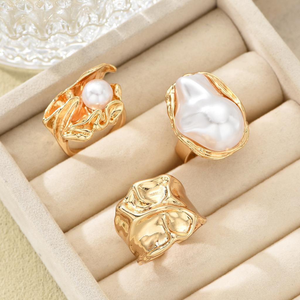 3Pcs/Set Vintage Irregular Imitation Pearl Rings Set for Women Geometric Exaggerated Gold Color Knuckle Joint Ring Party Jewelry