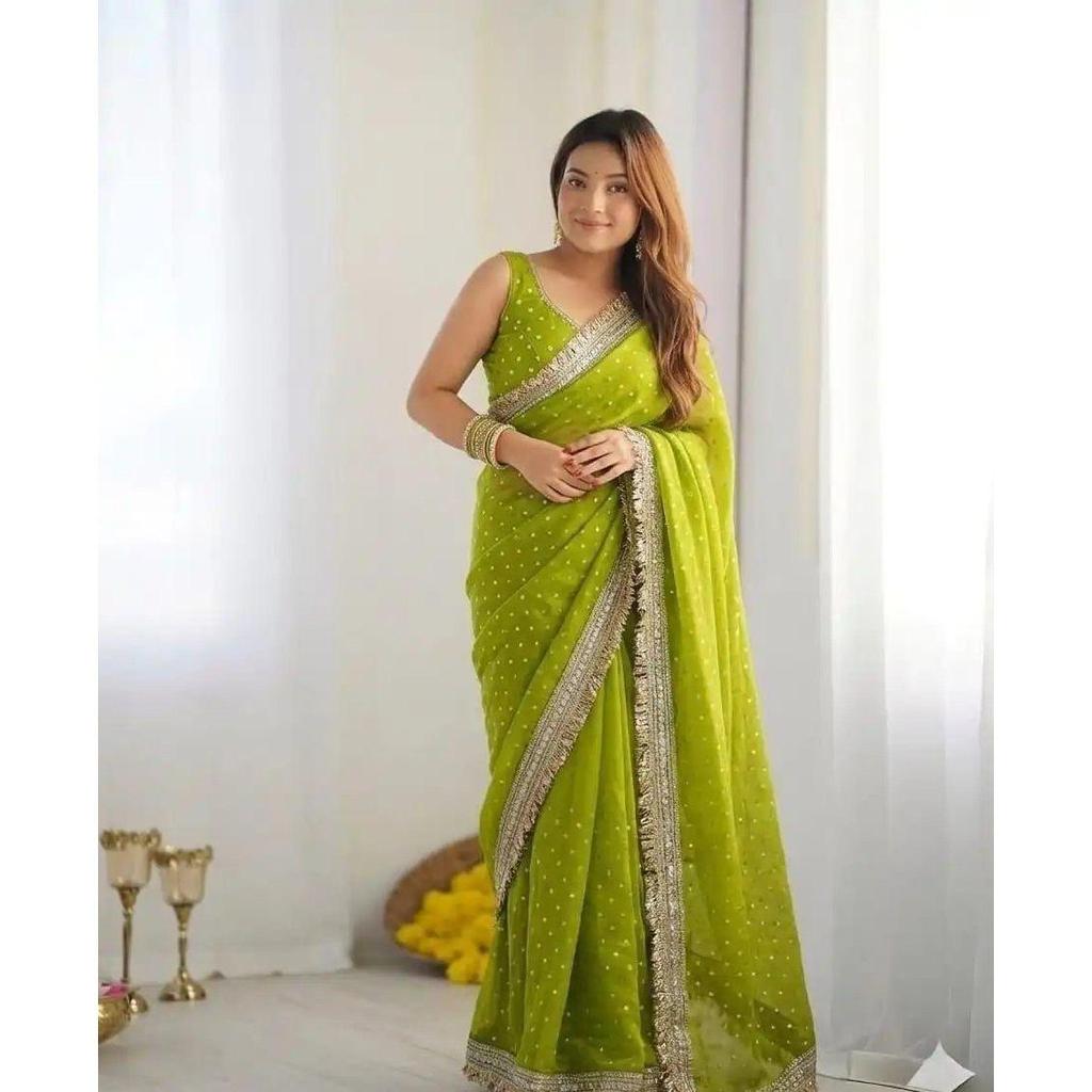 Sari Designer 5 Colori in Seta Morbida con 1000 Butti e Bordatura in Pizzo – Elegante Collezione Tradizionale da Festa