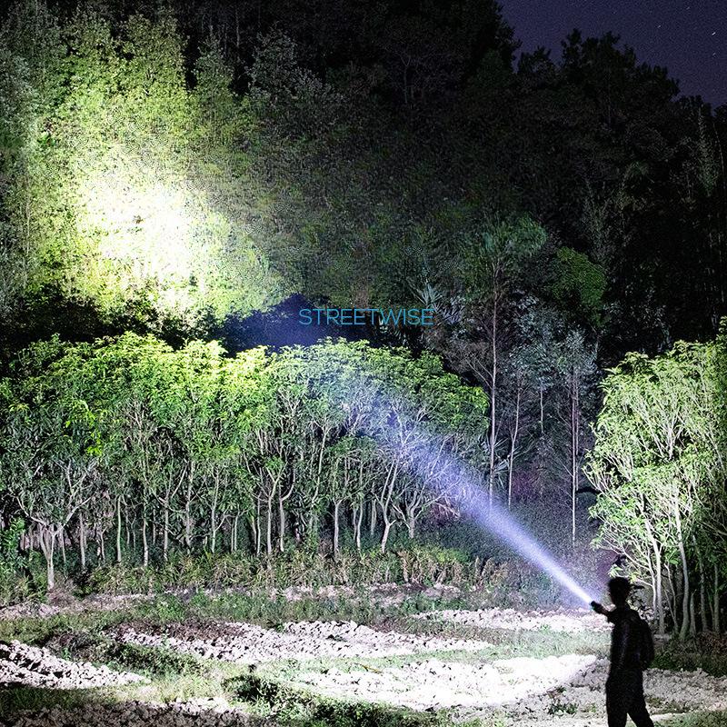 Power Bank Flashlight LED Flashlight Charging, Bright Flashlight Strong Light, Long-range Emergency Charging Treasure