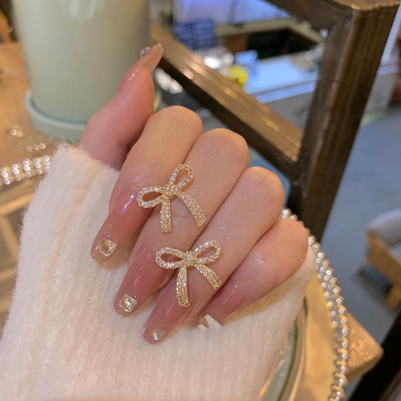 2024 Exquisite Sparkly Silver Needle Bow Earrings: Trendy, High-End, and Influencer-Style for Women