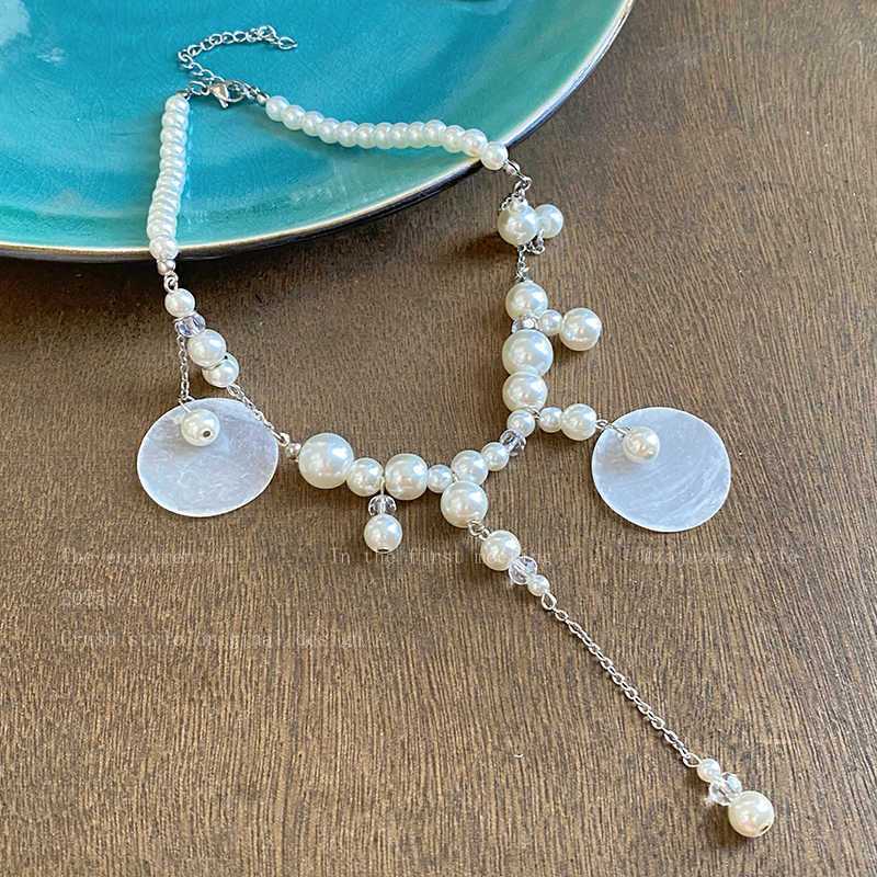 

Ожерелье с бахромой из свежего жемчуга, женская мода, темперамент, высокое чувство стиля, индивидуальность, универсальная цепочка на ключицу, аксессуары в праздничном стиле