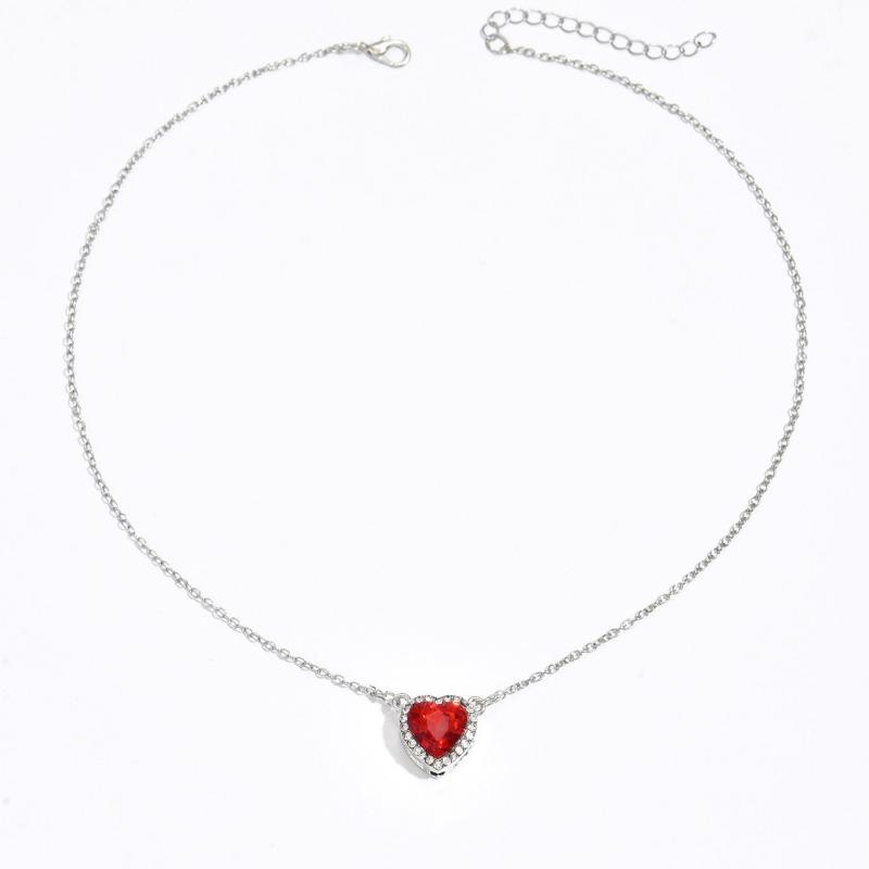 Retro Love Necklace Jewelry One Arrow Through Heart Valentine's Day Premium Love Dagger Pendant